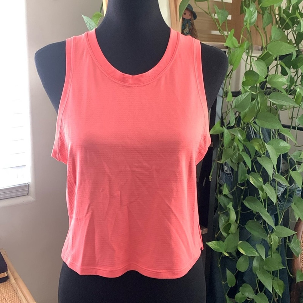 lululemon Breeze by Muscle Melon Sorbet Workout Gym Tank - Size 6